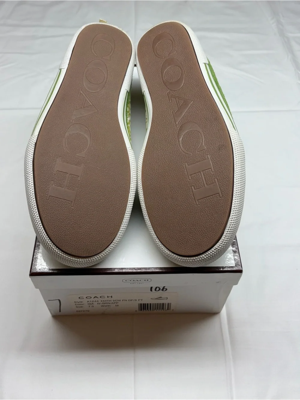 Coach Women's Green Signature Court Sneaker Size 7